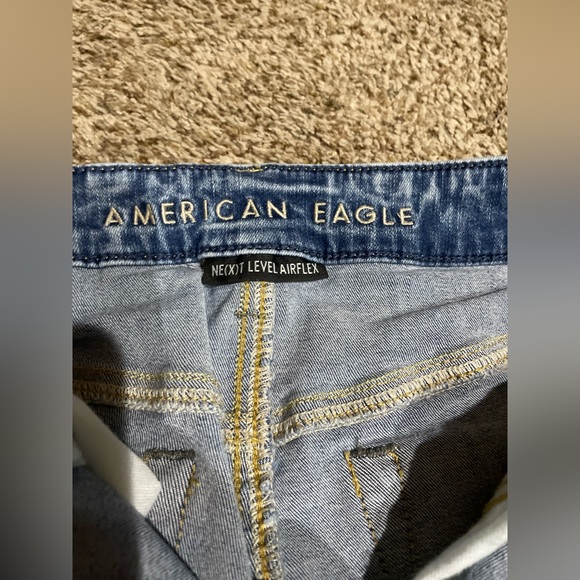 Men’s American Eagle Young Money Holy Jeans - Picture 6 of 11